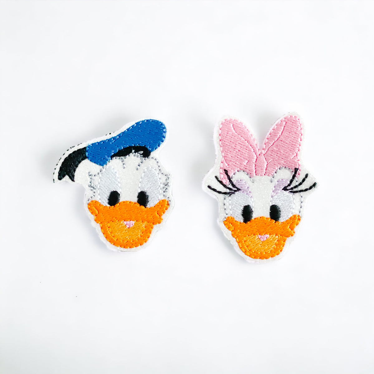 Donald Duck \\ Daisy Duck  Badge Reel + Topper